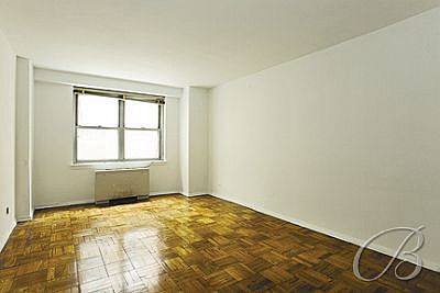 3rd image of 55 E 87th St APT 3L