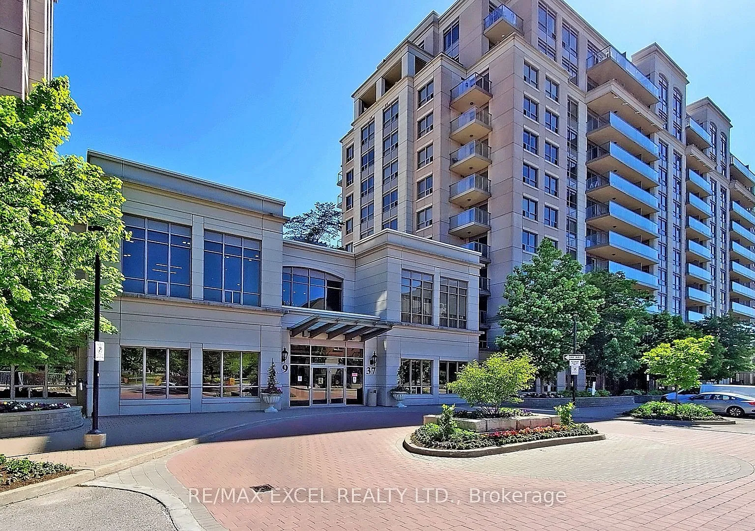 2 bed, $2,550 — Photo 2