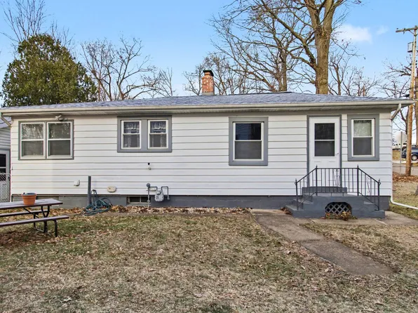 256 Saint Marys Lake Rd, Battle Creek, MI 49017