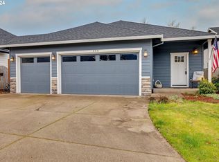 328 E Chandler Dr, Newberg, OR 97132