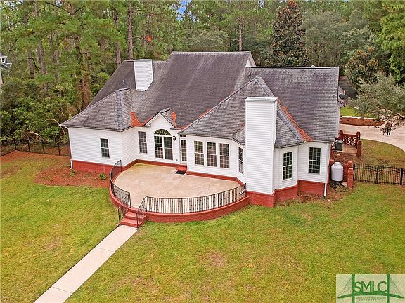 4th image of 373 Steeple Chase Lane