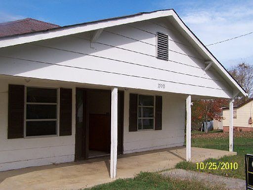 1st image of 1708 Jackson Ave