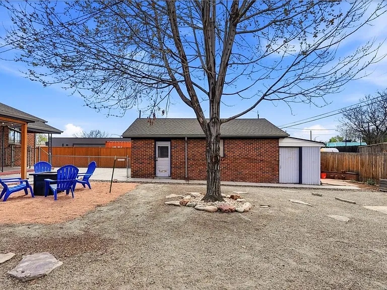 3835 Pierce St — Photo 40