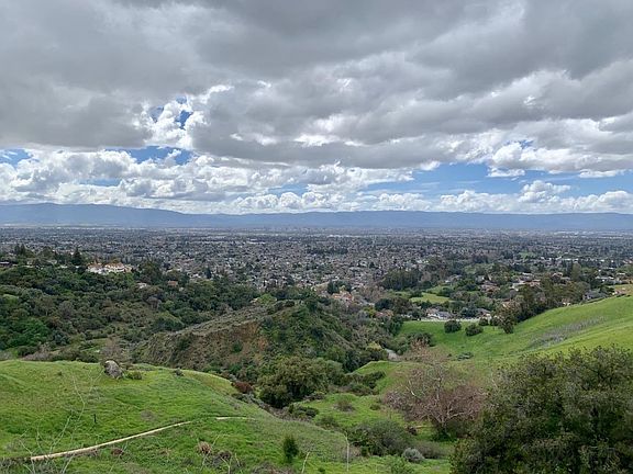4th image of 781 Boulder Dr