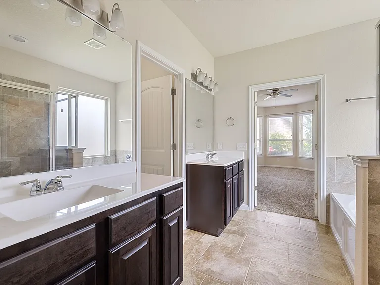 5489 Cypress Point — Photo 12