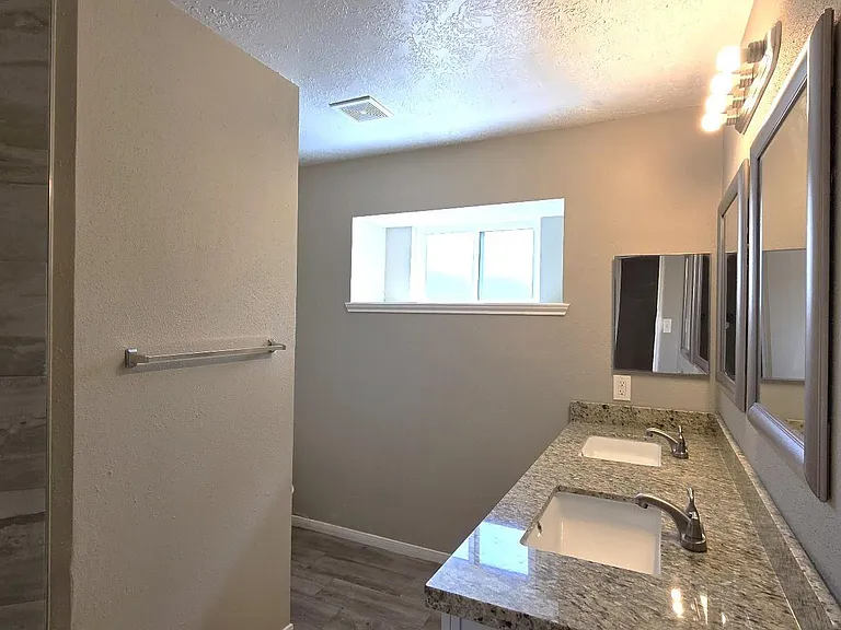 19618 Stillhouse Dr — Photo 20