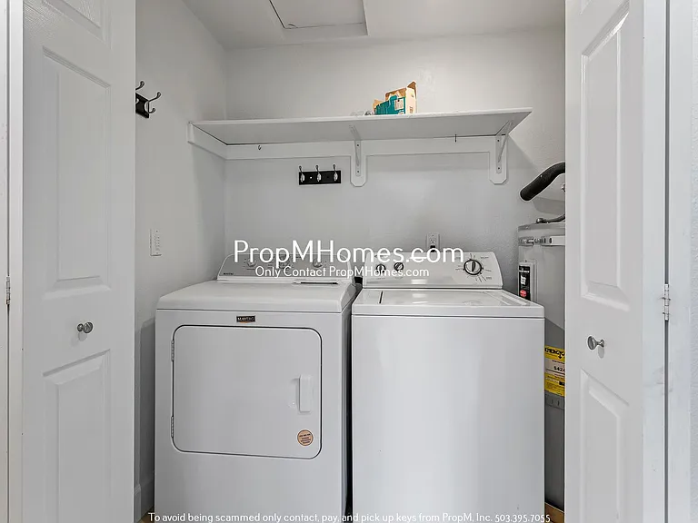 7937 SW 40th Ave #E — Photo 23