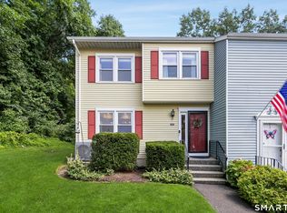 55 Mill Plain Rd UNIT 12-1, Danbury, CT 06810