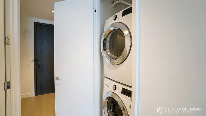 Rented by Silverstone Group USA Corp. | media 24