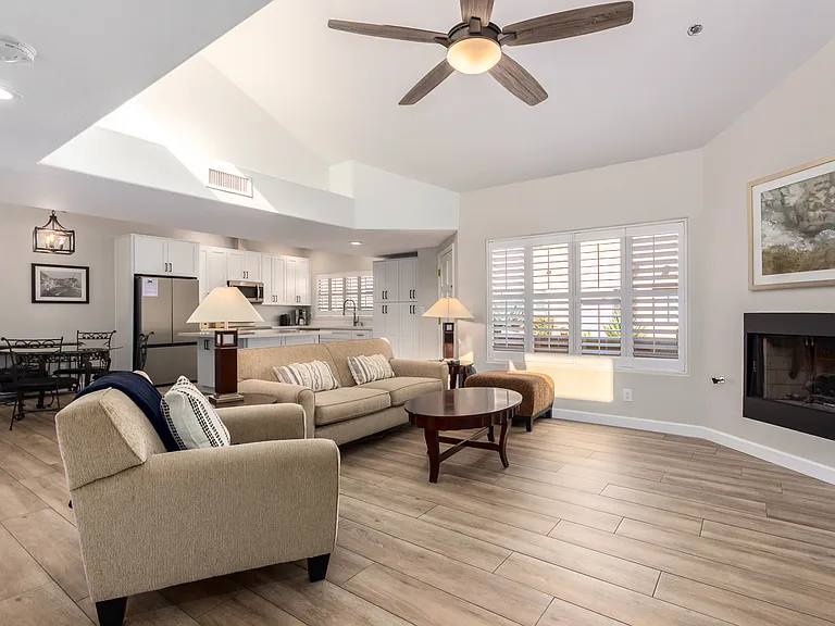 37222 N Tom Darlington Dr #17 — Photo 11