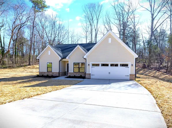 4908 Spring Ln, Charlotte, NC 28213