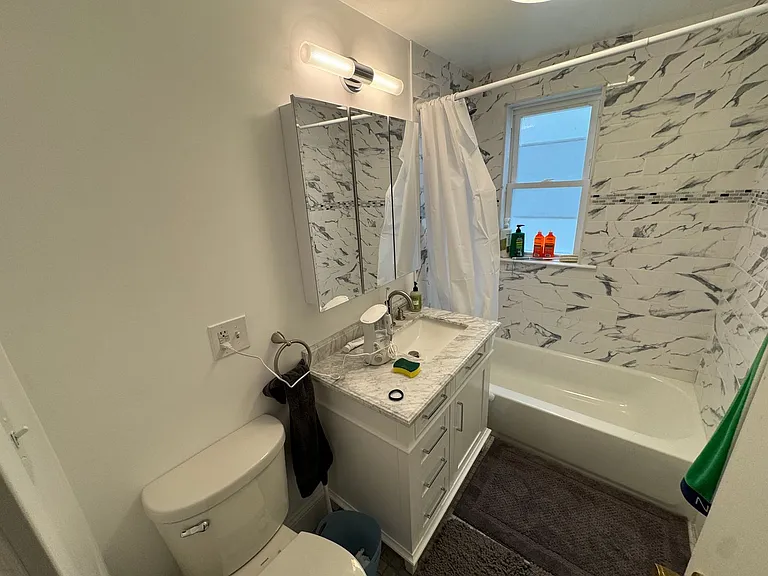 12 Burnham St #4 — Photo 14