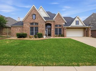 5449 Lori Valley Ln, Fort Worth, TX 76244