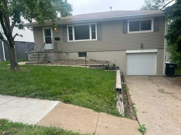 5802 Sprague St, Omaha, NE 68104
