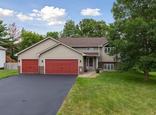7955 Highland Dr, Lino Lakes, MN 55014