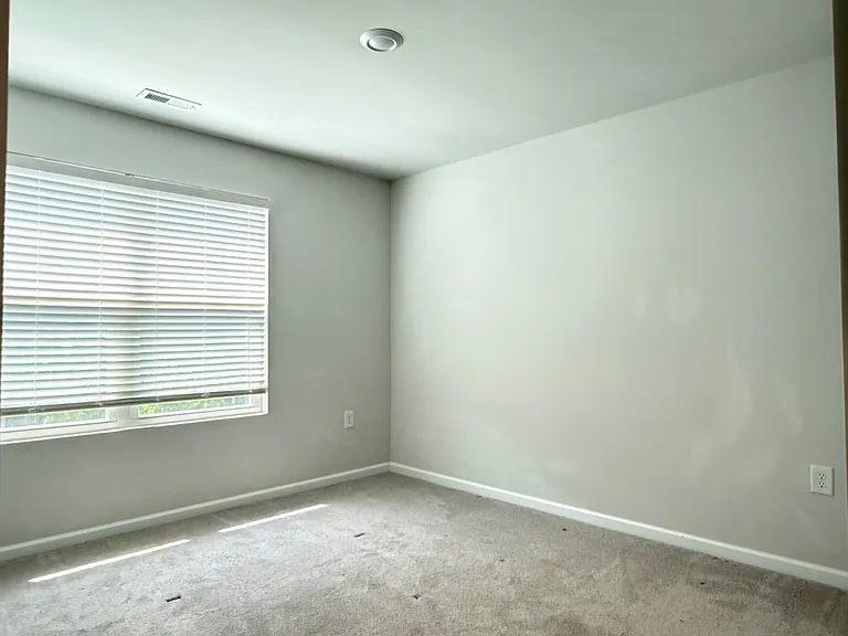 1815 Starlit Sky Ln — Photo 14