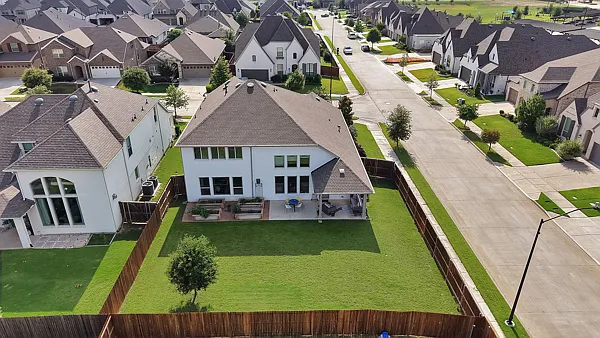 7401 Winterbloom Way — Photo 47
