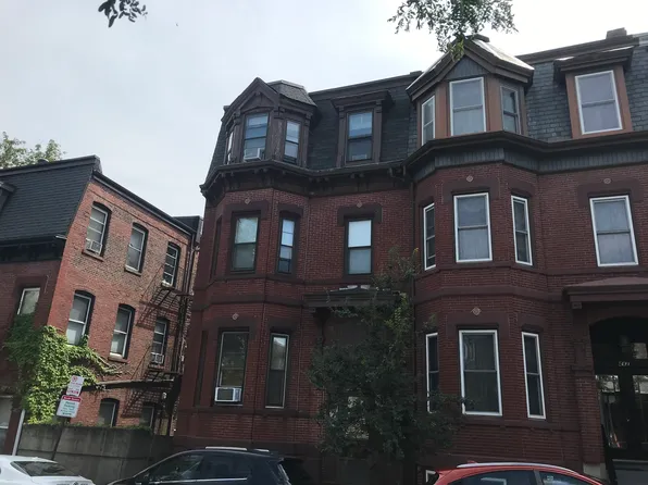 511 E 6th St #1, Boston, MA 02127