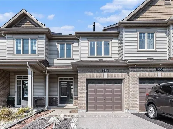 932 Kilbirnie Dr, Ottawa, ON K2J 6G2