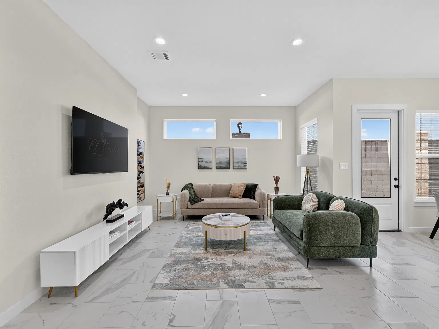 3 bed, 2.5 bath, 2181 sqft, $5,750 — Photo 3
