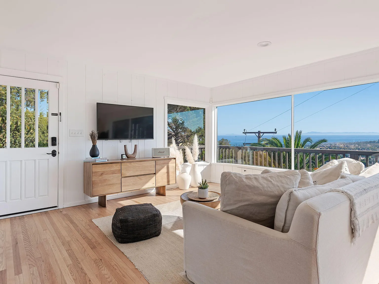 2 bed, 2.0 bath, $8,500 — Photo 3