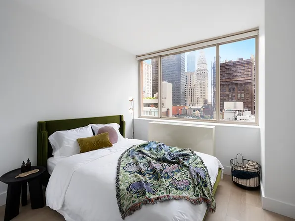 10 East 29th Street 26E image 2 of 28