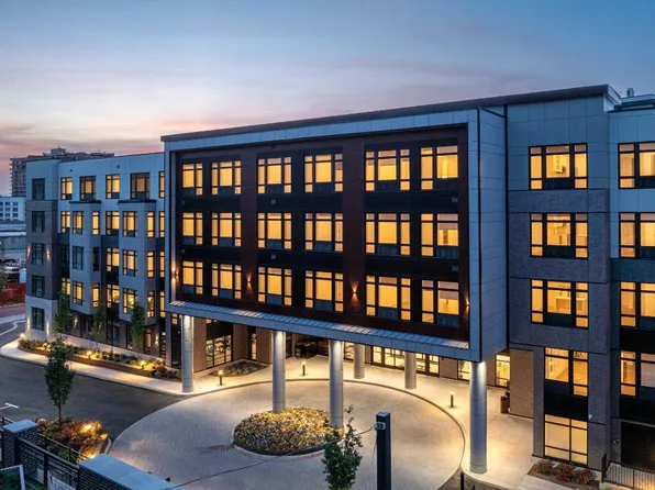 3 New York Avenue image 1 of 28