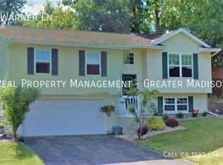 2816 Warner Ln, Madison, WI 53713