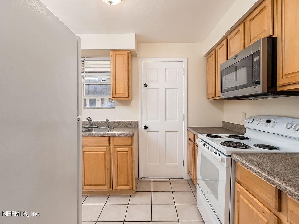 Southbrook Condominiums - 1735 El Camino Rd Jacksonville, FL | Zillow