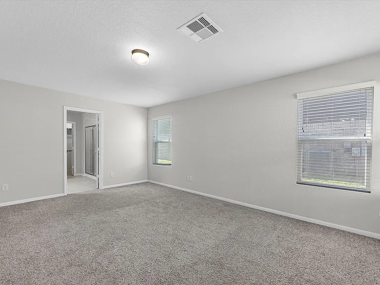 2606 Zephyr Ln — Photo 13