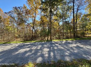 4059 Saponac Dr, Crossville, TN 38572