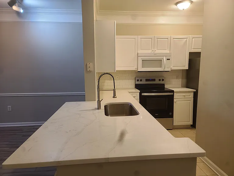 1424 Telfair Way — Photo 4