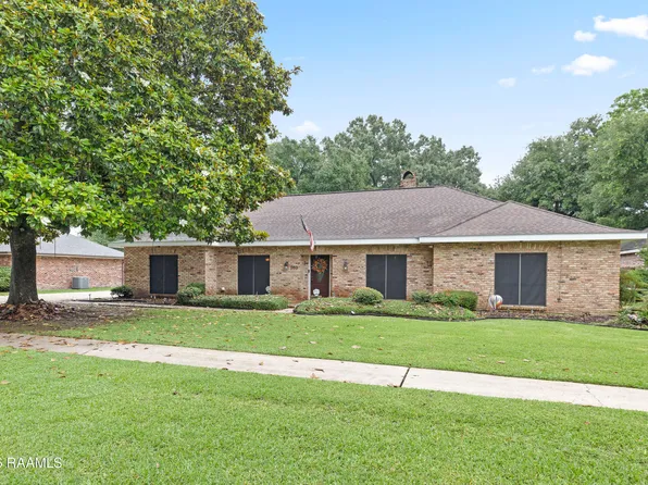 203 Paddington Dr, Lafayette, LA 70508