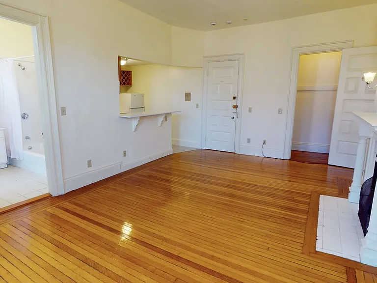 379 Commonwealth Ave #7 — Photo 5