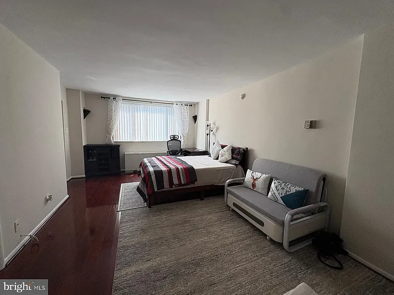 1420 N St NW #1010 — Photo 8
