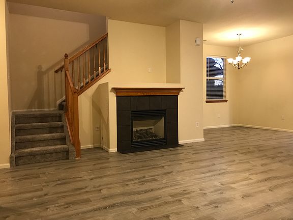 2nd image of 2553 N Central Park Blvd