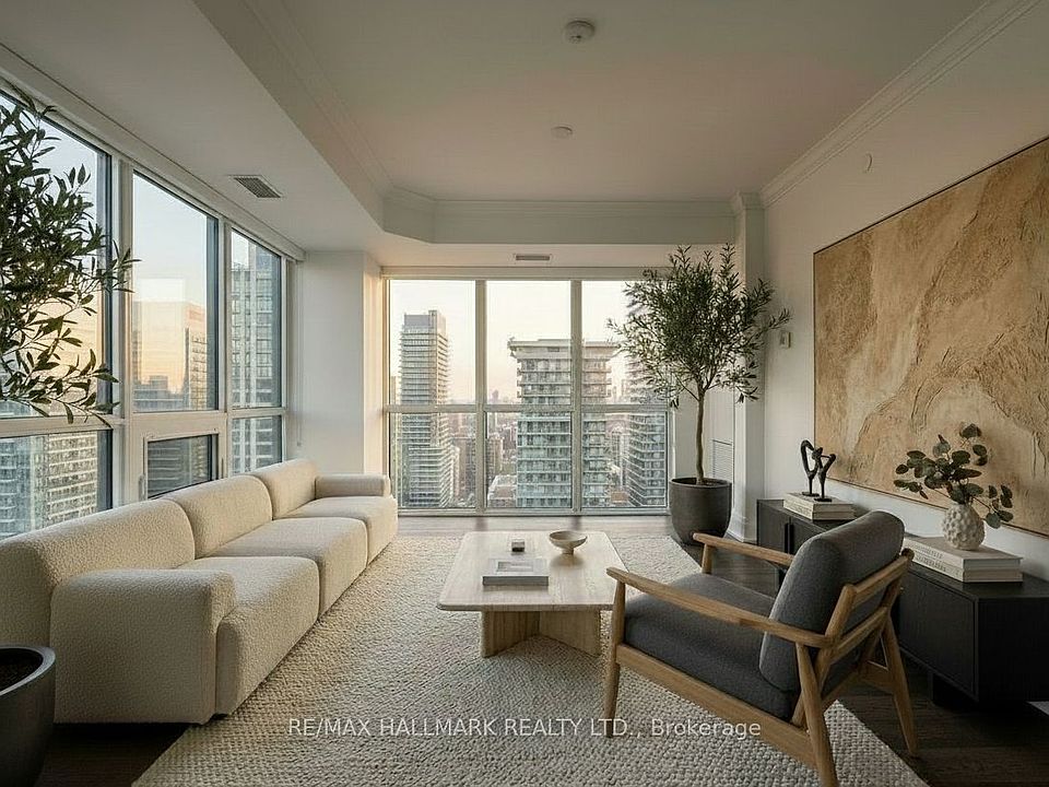 1st image of 101 Erskine Ave #2907
