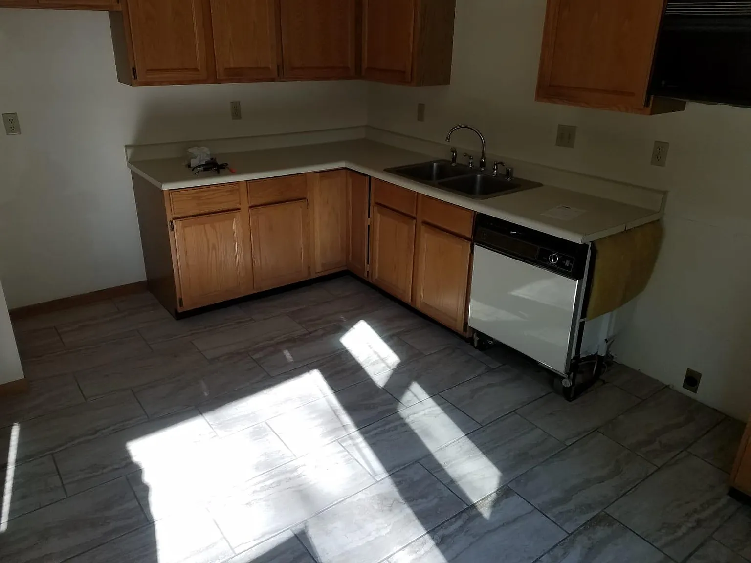 2 bed, 1.5 bath, 1500 sqft, $2,350 — Photo 4