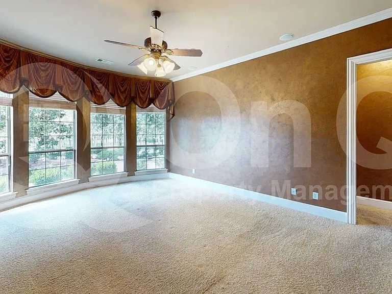 8108 Penobscot Ln — Photo 8