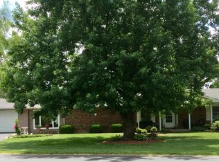 4624 S 115th Rd, Bolivar, MO 65613