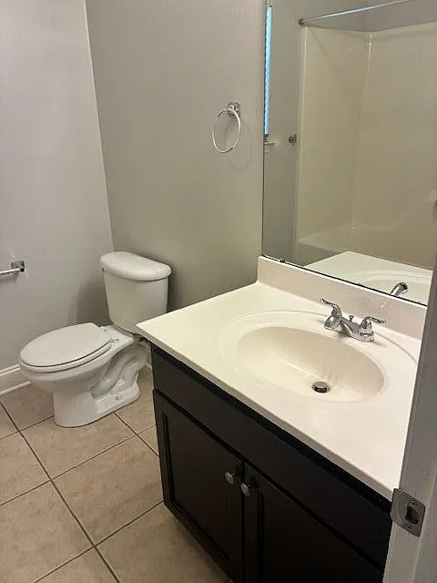 3 bed, 2.0 bath, 1368 sqft, $1,700 — Photo 4