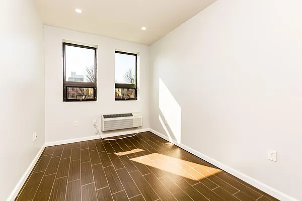 Rented by EXIT Realty Premium | media 10