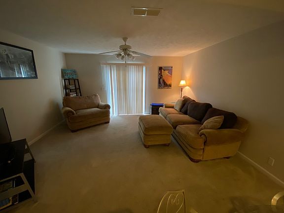 2nd image of 1309 Vermont Ct
