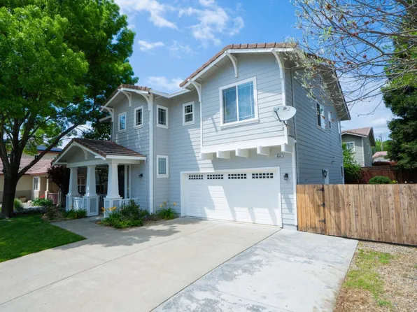 494 Briarwood Drive, Ukiah, CA 95482