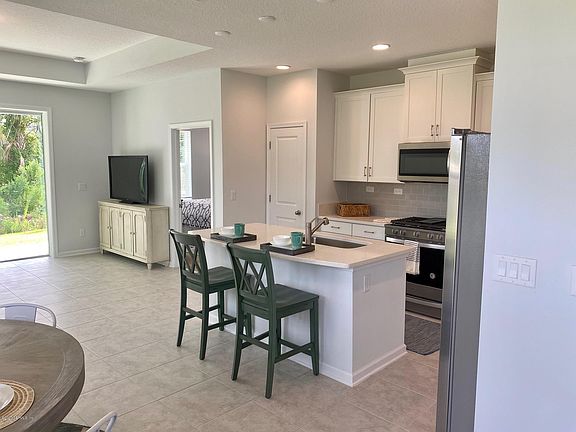 4th image of 95 Leeward Island Dr
