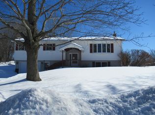 491 College St, Lewiston, ME 04240