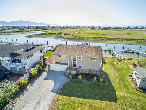 3rd image of 4157 Saltspring Dr