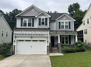 5412 Robbins Dr, Raleigh, NC 27610