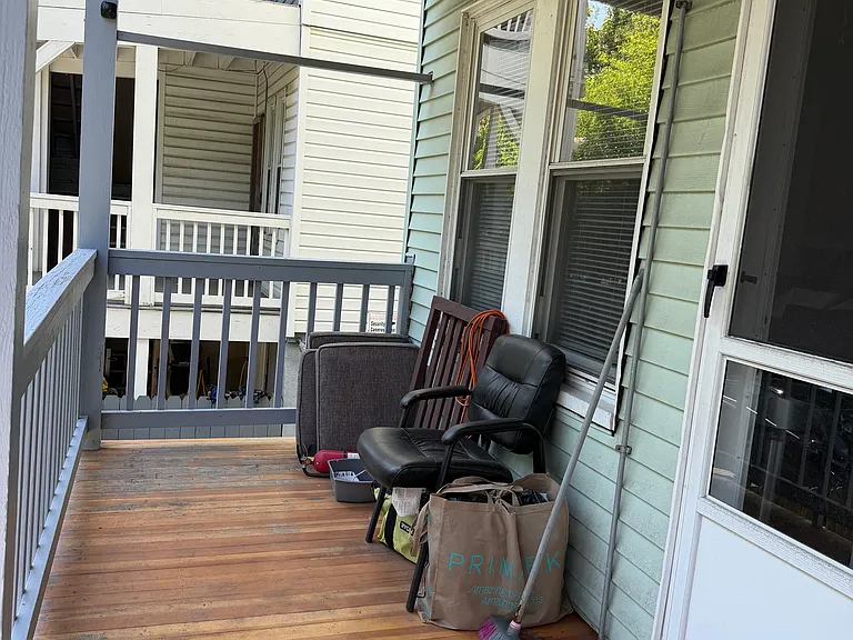 153 Webster Ave #1 — Photo 11