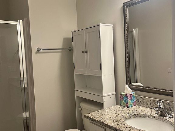3rd image of 320 Alameda Ln